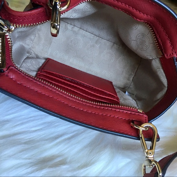 🥀Michael Kors Red Selma Mini Messenger Purse - Picture 10 of 16